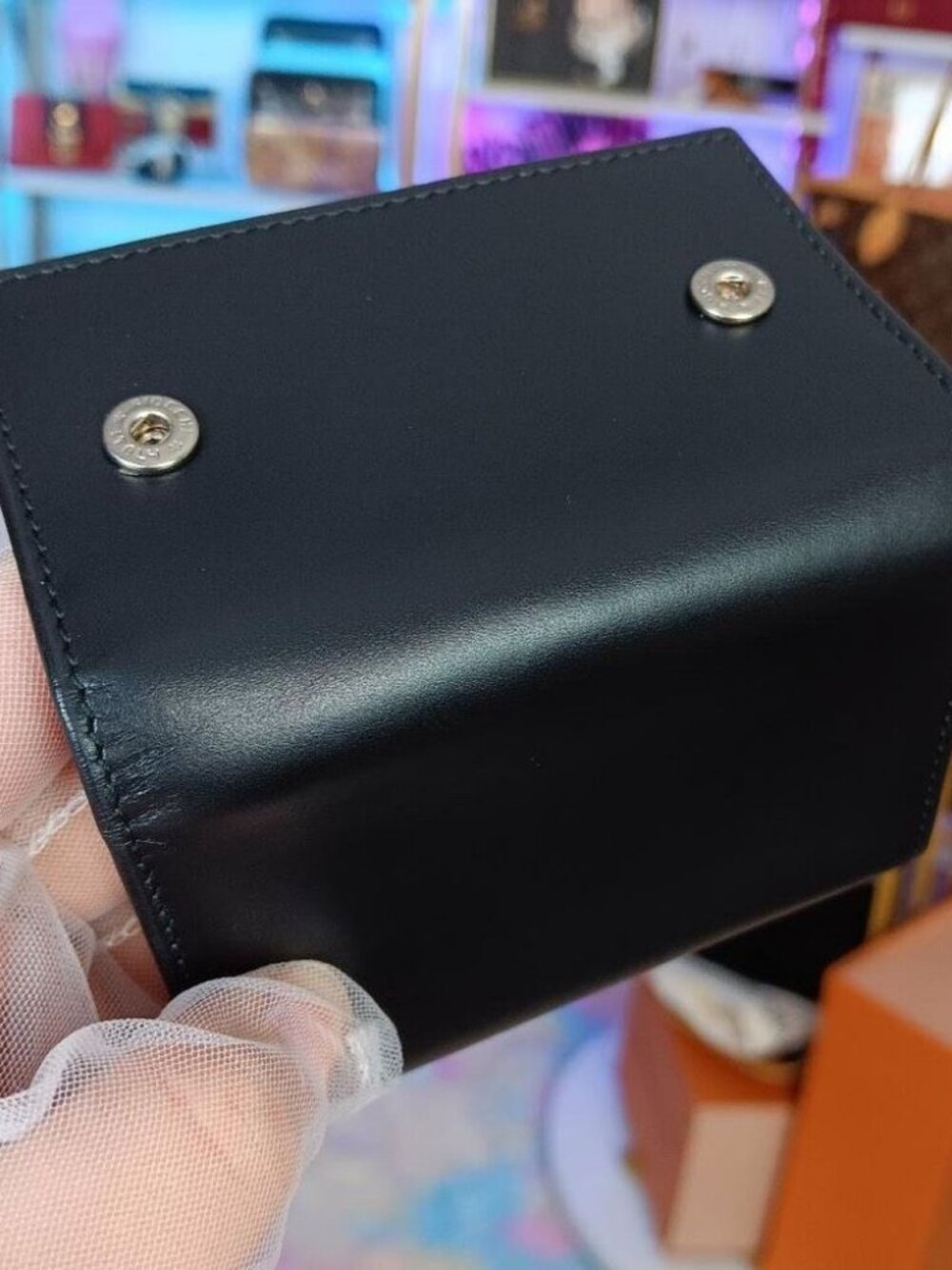 Prada Black Smooth Leather 6 Silver Ring Key Case Pouch - Picture 4 of 10